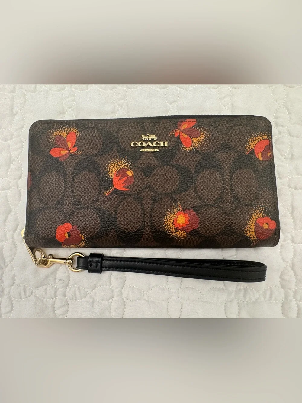 Coach Signature Canvas Long Zip Around Wallet / Wristlet Poppy Floral Print EUC